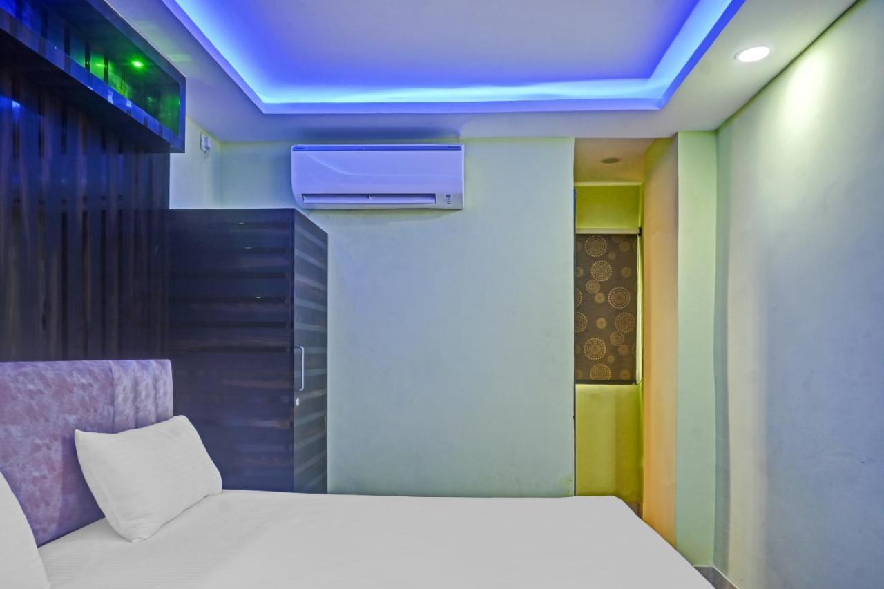 Oyo Tulsi Angan Hotel Danapur Exterior photo